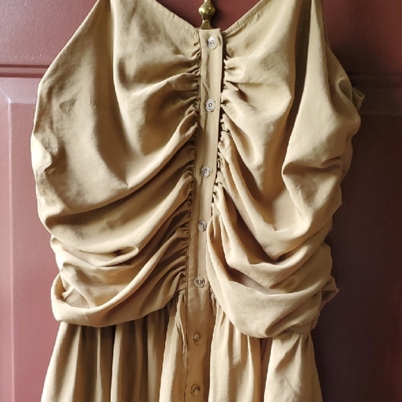 Target Tan Ruched Spaghetti Strap Maxi Dress - Picture 4 of 10